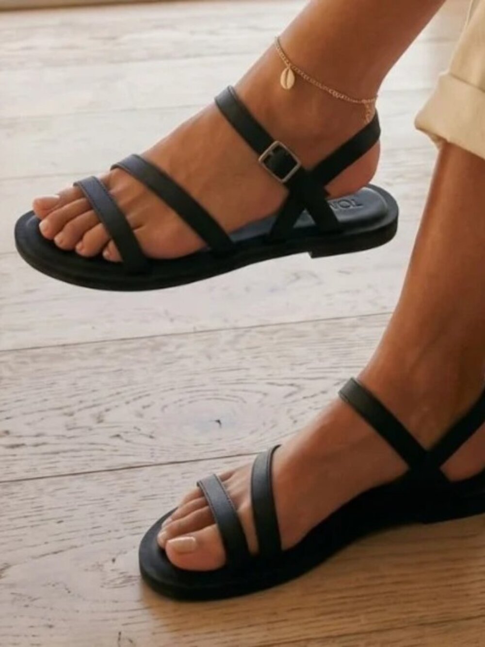 TOMS - Kira Strappy Sandal W9